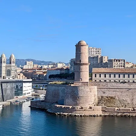Vue Le Panoramique Vieux-port De