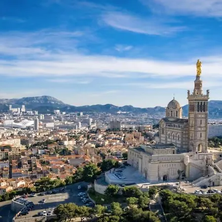 Vue Le Panoramique Vieux-port De * Marseille
